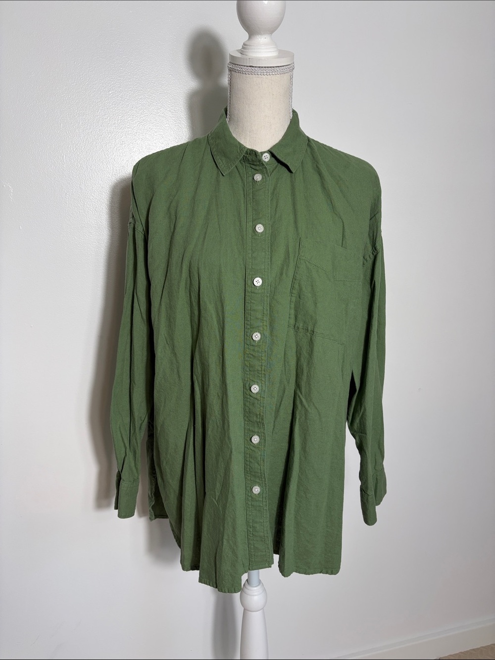 Madewell Linen Green Button-Up Shirt Medium